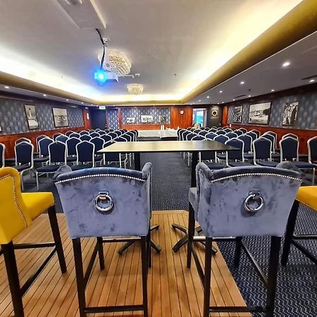 Grand Hotel Arendal - Unike Hoteller Zewnętrze zdjęcie