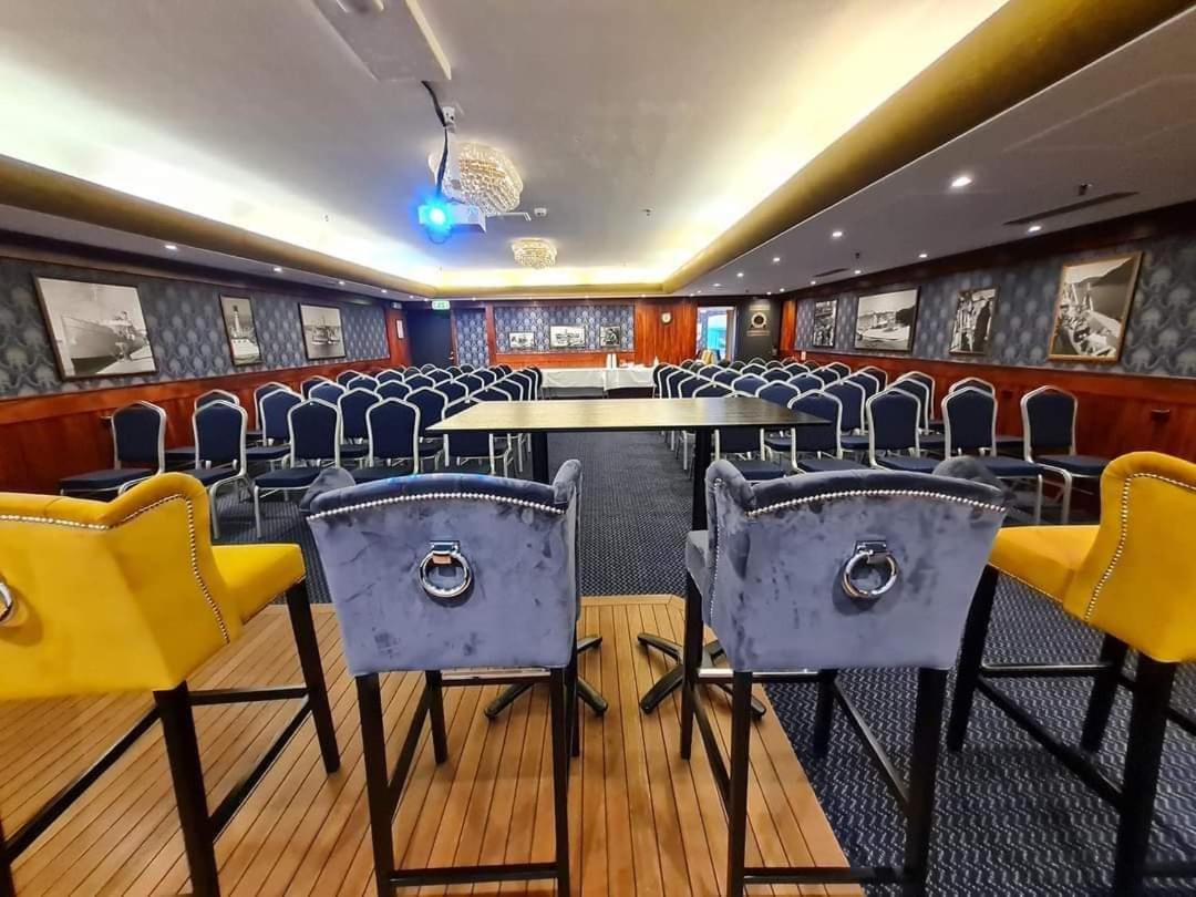 Grand Hotel Arendal - Unike Hoteller Zewnętrze zdjęcie