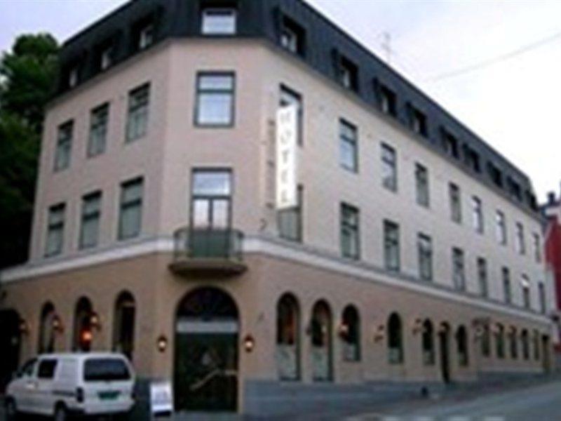 Grand Hotel Arendal - Unike Hoteller Zewnętrze zdjęcie