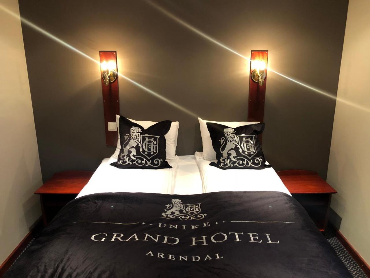 Grand Hotel Arendal - Unike Hoteller Zewnętrze zdjęcie