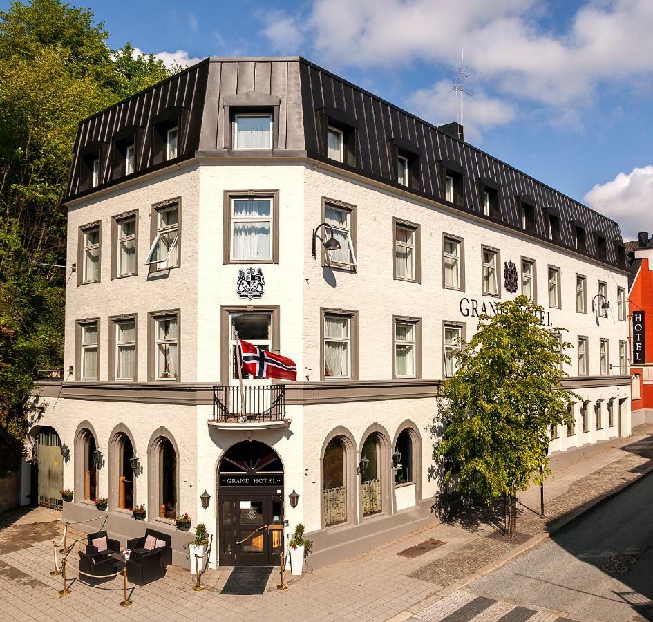 Grand Hotel Arendal - Unike Hoteller Zewnętrze zdjęcie