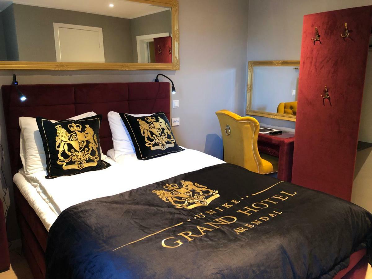 Grand Hotel Arendal - Unike Hoteller Zewnętrze zdjęcie